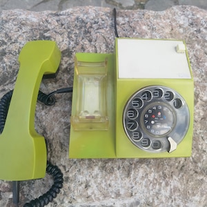 Iskra ETA 32 rotary phone, vintage 1970s green rotary desk rotary telephone