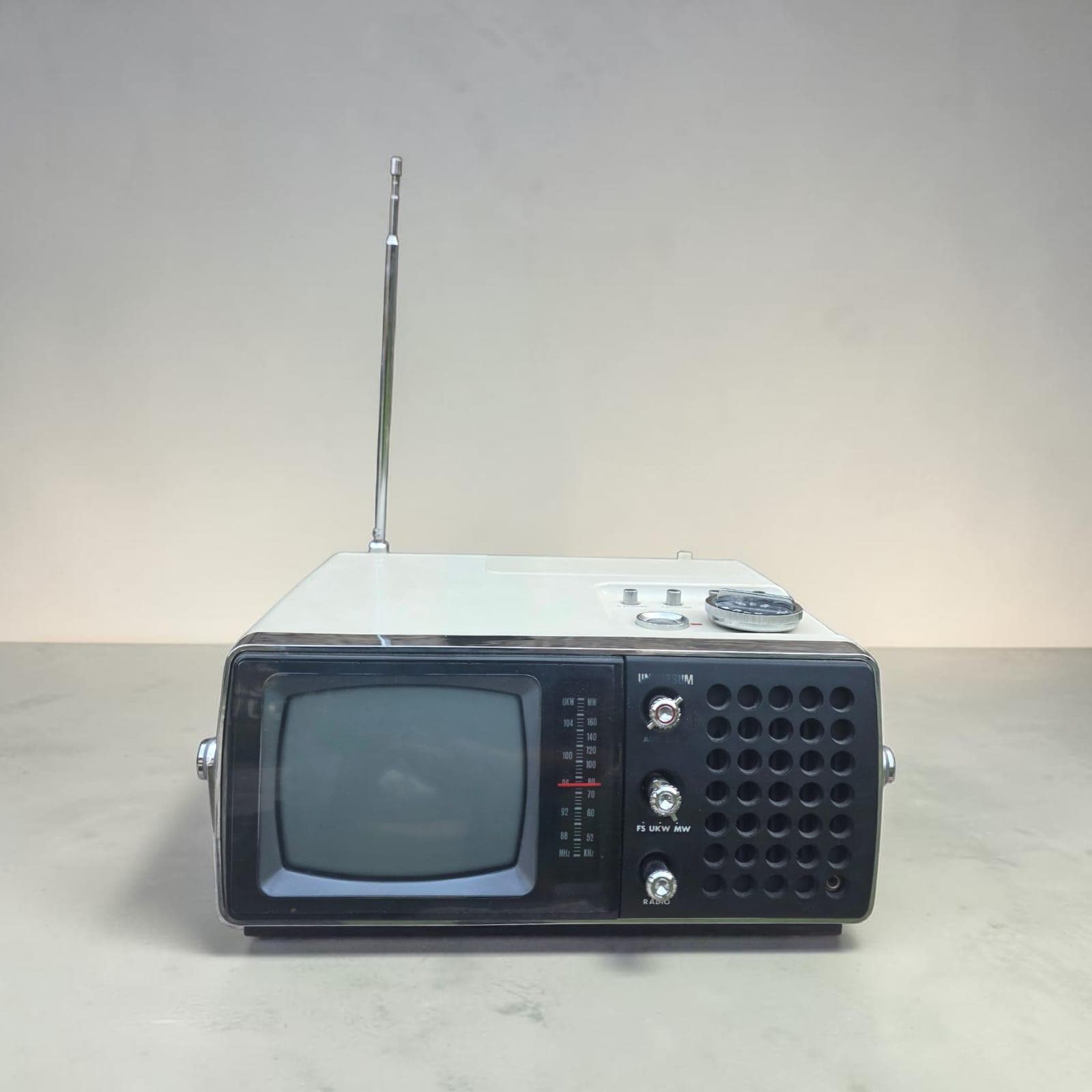 Portable analog tv - Etsy 日本