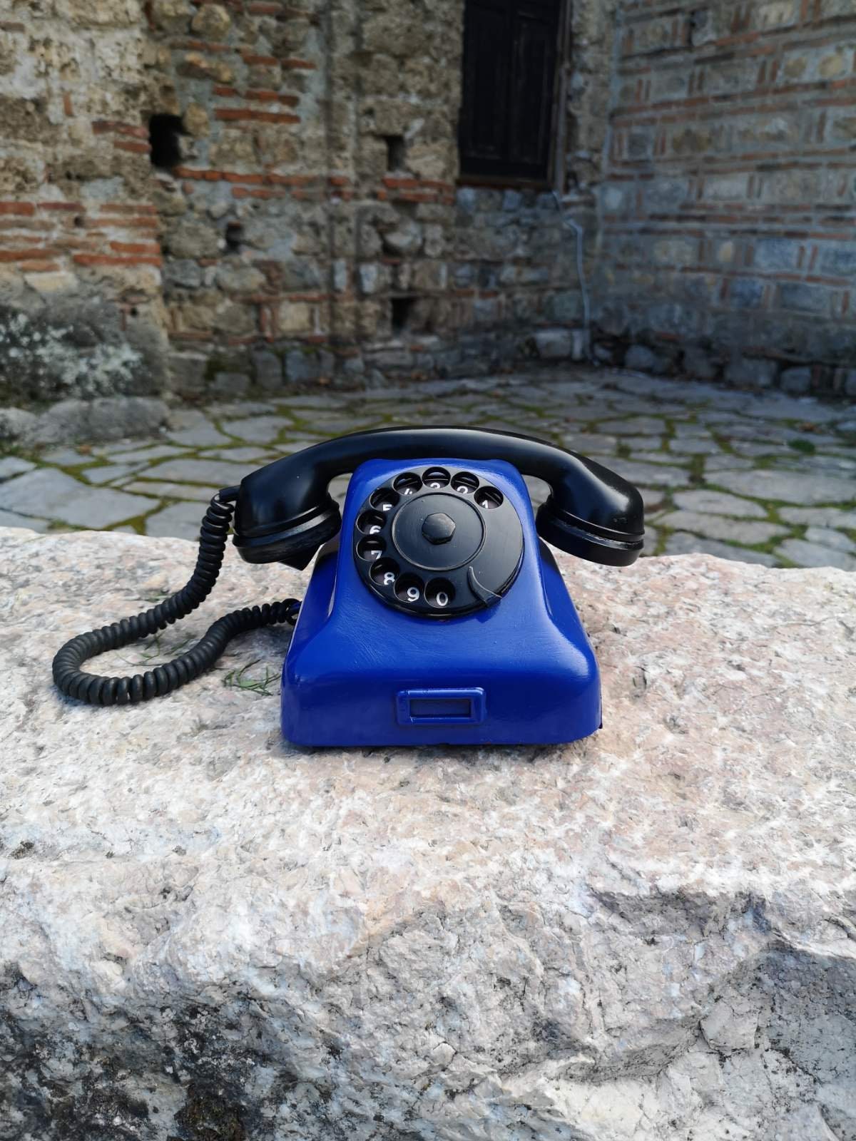Old Blue Decorative Phone Bakelite Blue Decorative Only Phone Etsy UK