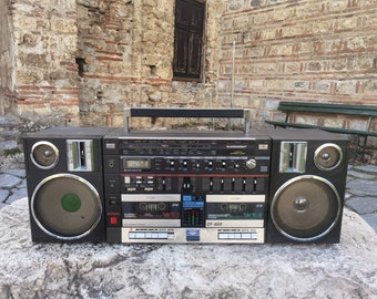 Internationaler Bummokoffer, großer Retro Ghettoblaster, komplett funktionsfähig und arbeitend