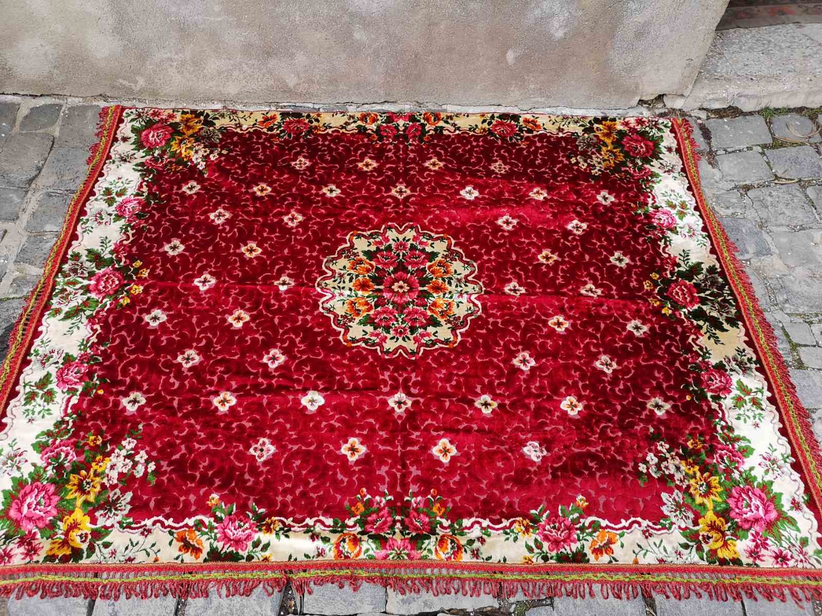 Large Velvet Blanket, Great Condition Vintage Velvet Bed Cover Etsy