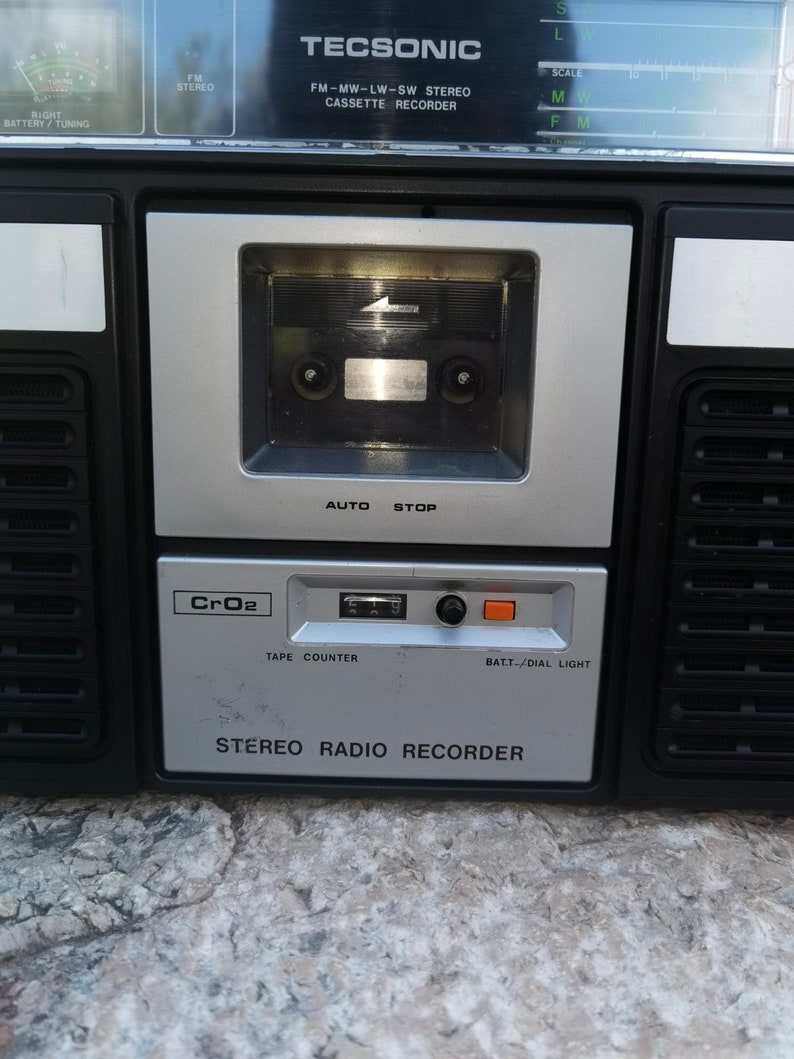 Tecsonic TCR-6500S boombox, vintage portable 4 band stereo cassette recorder image 3