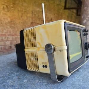 Tento Shiljalis - 405D vintage mini portable television