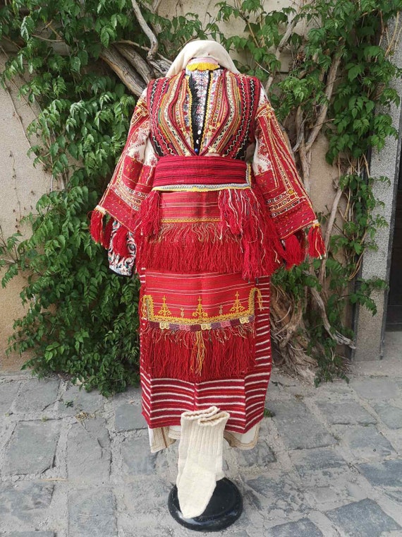 Amazing detailed ethnic costume, women's ethnic co