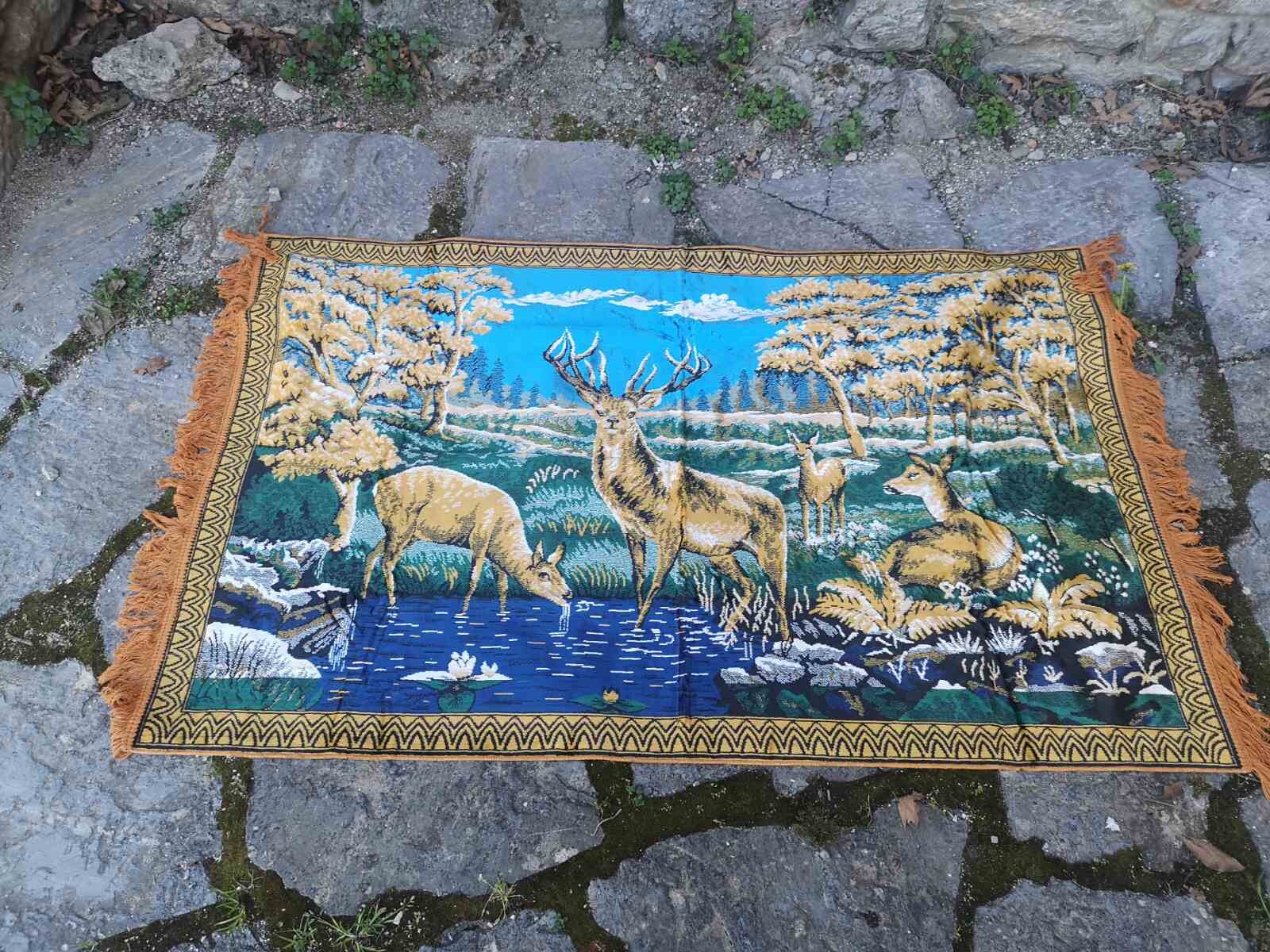 Rouleau De Tapisserie Rehaussé Au Pochoir Début XXe Fond Rouge L2875 Imgx1200 3253