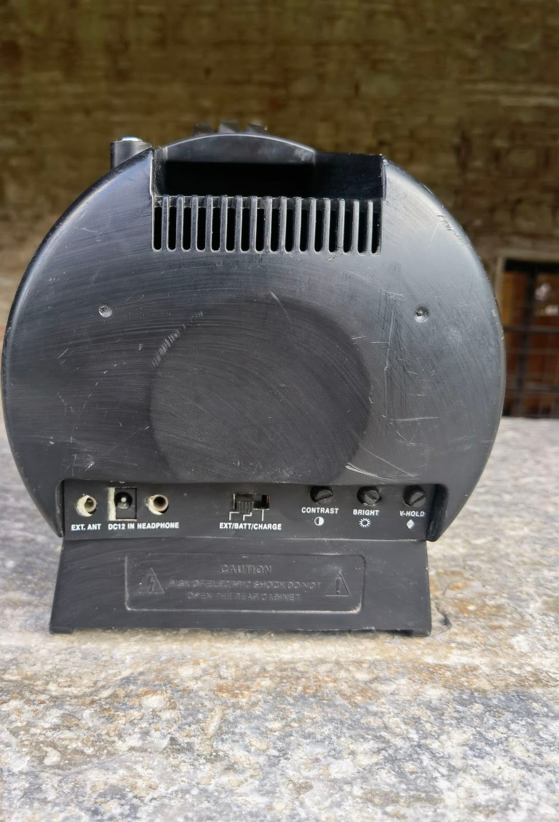 Mini Portable TV and Radio, Vintage Fist Portable TV and Radio Combo ...