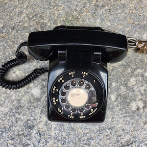 Vintage rotary phone, 70s Canadian landline rotary phone
