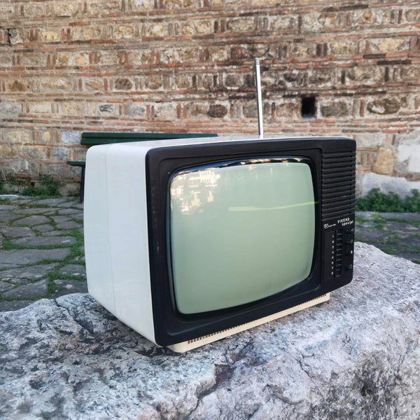 CRT television Cajavec Vikend Specijal black and white screen TV, early 1980's vintage TV