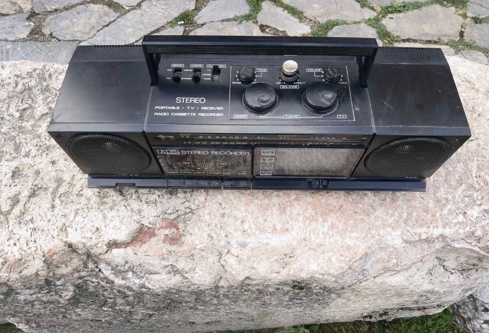 ラジオ・コンポ National TV/RADIO/CASSETTE RECORDER Nippon FS-921 Tv-radio-cassette Recorder, Vintage Multi