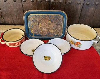 Lot of three metal bowls, two pots and a plate 1960', enamel pots