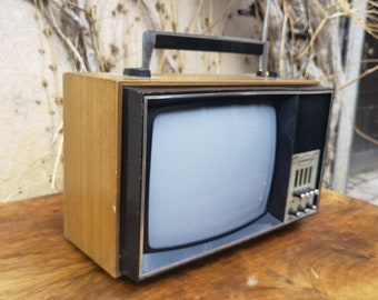 Champion Retro TV, Vintage Holzgehäuse TV, Schwarz-Weiß-Bildschirm funktionierender Fernseher