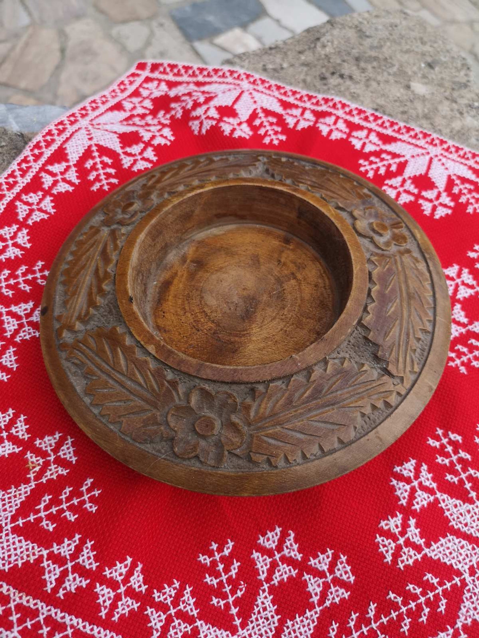 Vintage Wooden Ashtray Holders, Hand Carved Vintage Ashtray Holders