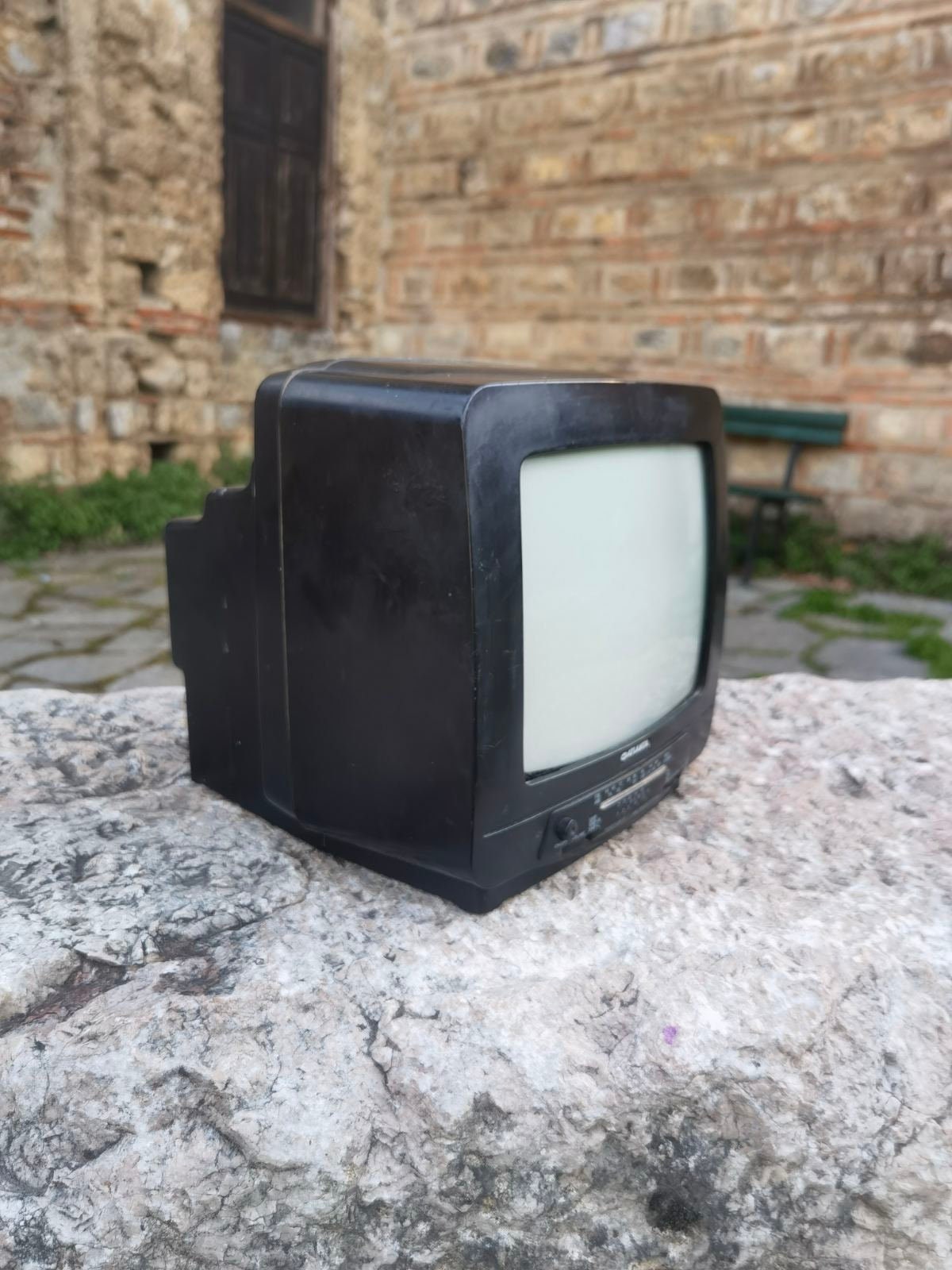 Tv pequeña vintage -  México