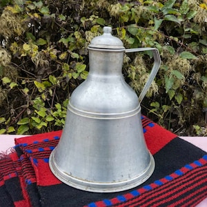 Metal pitcher, primitive water pitcher, 3 L primitive water container
