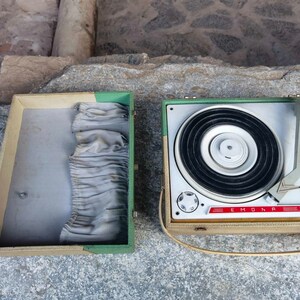 tourne-disque vintage Emona, tourne-disque portable rétro Iskra