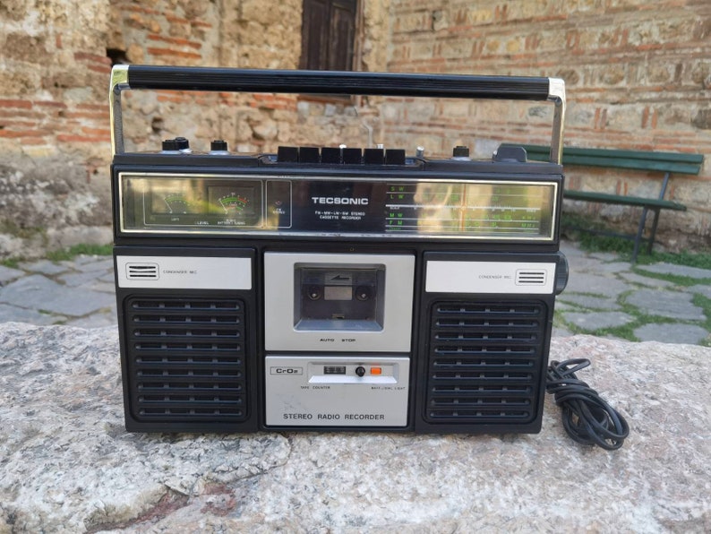 Tecsonic TCR-6500S boombox, vintage portable 4 band stereo cassette recorder image 5