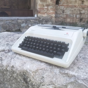 Olympia Carina 2 Macedonian Cyrillic alphabet typewriter, portable vintage typewriter with original case