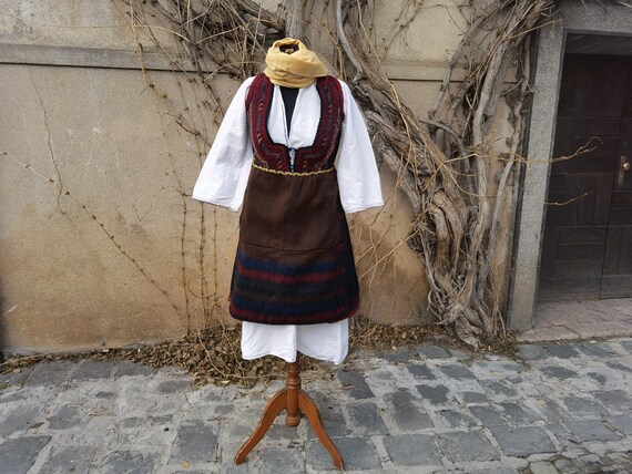 Vlasi ethnic costume for an older woman, rare Mac… - image 1
