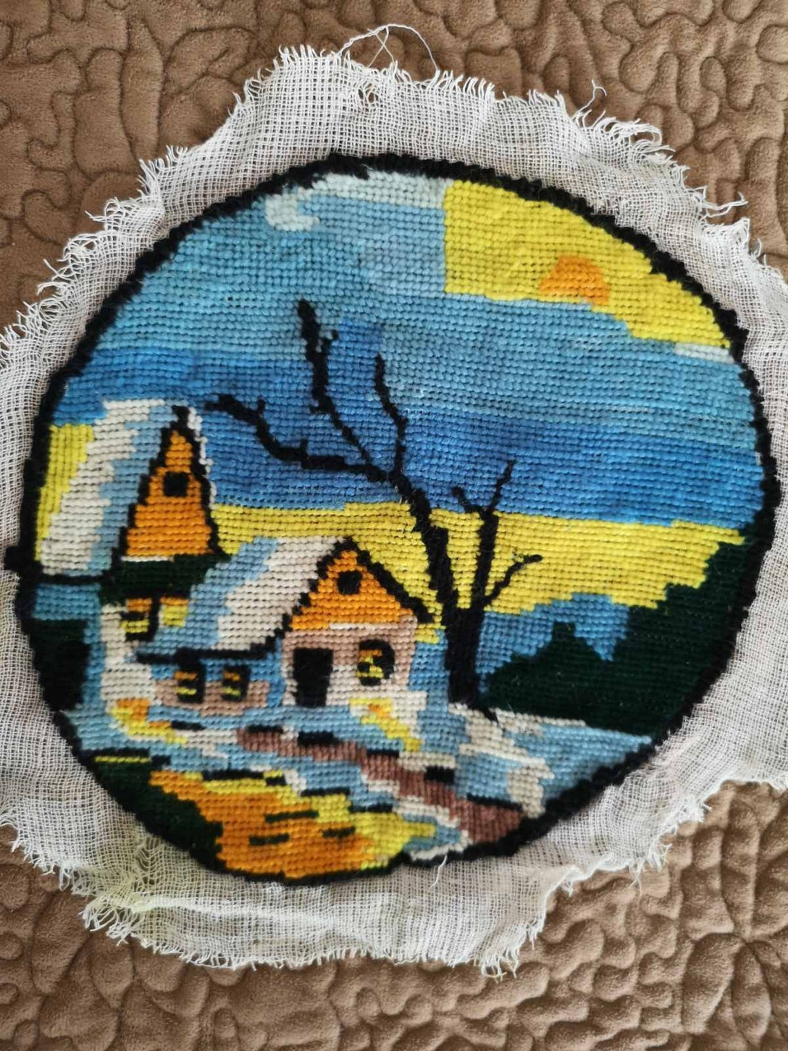 Finished round gobelin needlepoint round cross stitch picture Etsy