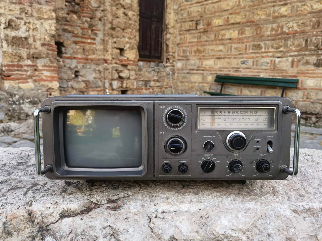 ラジオ・コンポ National TV/RADIO/CASSETTE RECORDER National RX-FM30F Boombox Cassette Player Radio Tape