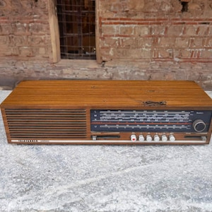 Telefunken Jubilate 501, vintage wooden Telefunken radio