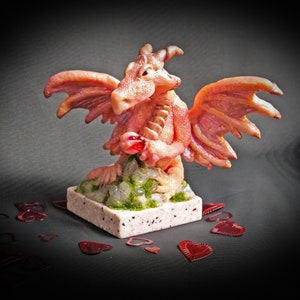 Dragon figurine, Amora: The Love Amulet Dragon