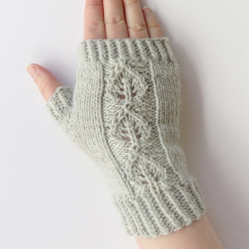Knitting pattern PDF File //Alpaca Fingerless Gloves// Botanical Pattern Mitts // A Series of Leaves mittens // Instant Download image 2