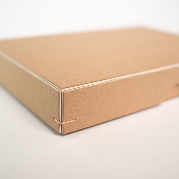 Photo box, gift box, box, photo box 19 x 13 x 2.5 cm, kraft paper with white core