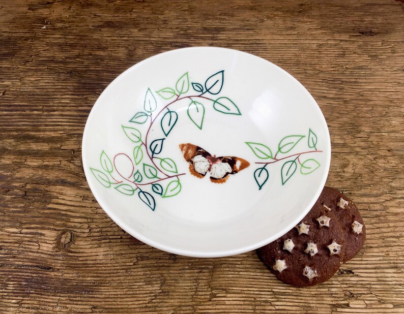 Frühlings-Schale aus Keramik mit Schmetterling Bild 3