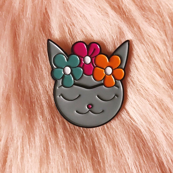Frida Katlo - Cat Enamel Pin