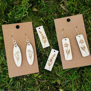 Wood Flower Earrings | Lightweight Floral Earrings | Wooden Floral Earrings | Floral Earrings