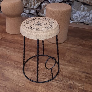 Tabouret en liège bouchon de champagne image 1