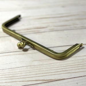 Clutch Purse Frame for Bag Making - Brushed Antique Brass Metal - Ball Clasp, Classic Style, 8 x 3