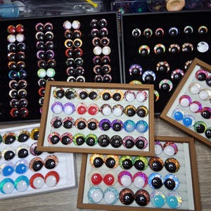 Mystery Hand Painted Resin Moon Sinker Eyes - 20mm, 25mm, 30mm - Resin Painted Glitter Eyes Crochet Amigurumi Plushies Stuffed Animals