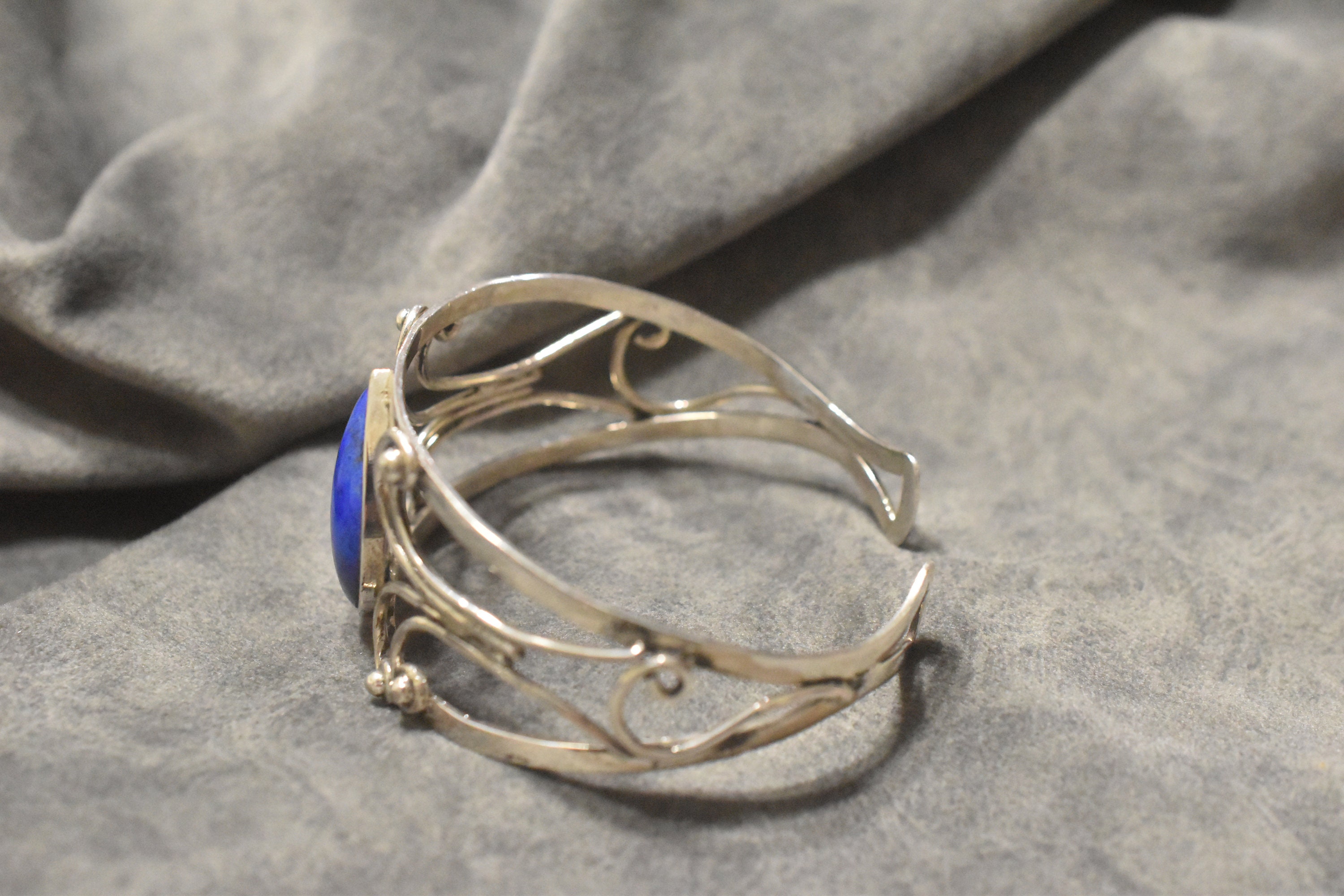 Bracelet Manchette Argent Et Lapis Lazuli - Style élégant Et Vintage - Occasion
