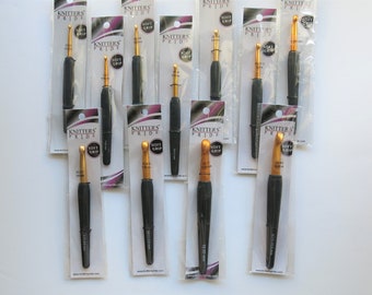 Crochets - Crochets Knitter's Pride en aluminium doré Soft Grip - Crochets Knitter's Pride - Crochet en aluminium - Crochet léger