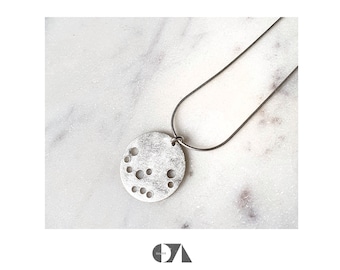 minimalistische Silber Halskette, runder Anhänger, Kreis Kette, löchrige Scheibe, 925