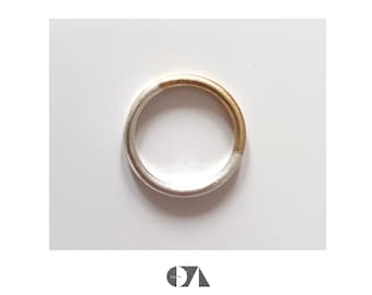 schlichter Silberring, Stapelring, massiver Ring aus Silber und Messing, minimalistisch