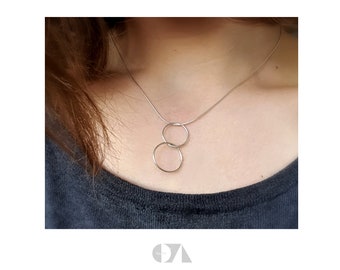 minimalistische Silber Halskette, Doppelring Kette, Kreis Kette, 925, double circle