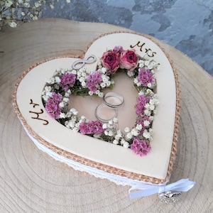 Hochzeit Ringkissen Herz Mille Fleurs Mr & Mrs Holzherz für Eheringe