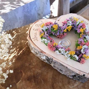 Hochzeit Ringkissen Herz Mille Fleurs Mix beleuchtet für Eheringe mit Namen Bild 9