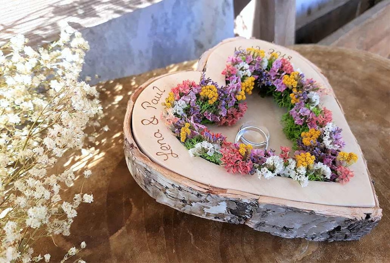 Hochzeit Ringkissen Herz Mille Fleurs Mix beleuchtet für Eheringe mit Namen Bild 8