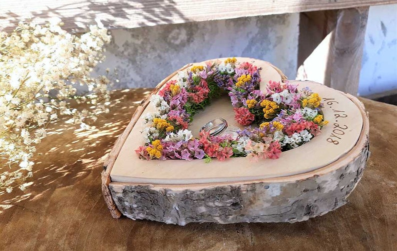 Hochzeit Ringkissen Herz Mille Fleurs Mix beleuchtet für Eheringe mit Namen Bild 7