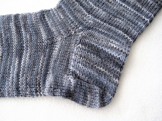 42/43 arbre extra long chaussettes taille laine blaugrau rayé 75 % laine taille vierge UK 7.5-8 US 8.5-10 a0b0b4 42/43 arbre extra long chaussettes taille laine blaugrau rayé 75 % laine taille vierge UK 7.5-8 US 8.5-10 a0b0b4
