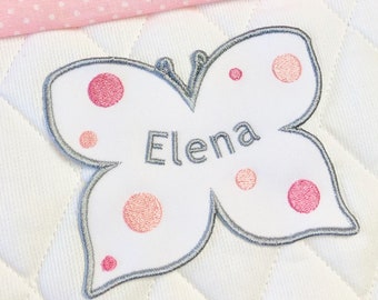 First name embroidered on butterfly-shaped patch, customizable, color of your choice, iron-on option or not