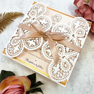 Pêches Invitations de mariage Cartes d’invitation découpées au laser avec cadre d’anniversaire en or rose Baptême Invitations blanches Découpe au laser Or rose