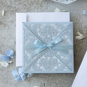 Convites de casamento cartões de convite de casamento azul corte a laser luz azul envelope elegante convites de casamento aniversário batismo diy