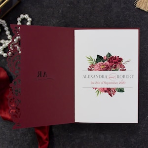ORDEN DEL SERVICIO Información para los huéspedes Borgoña Flores Menú de boda Decoración de bodas Menús Decoración de mesa de boda Papelería