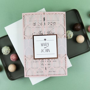 Cartes d’invitation de bricolage d’invitation de mariage rose avec élégante dentelle Baptême + Enveloppe