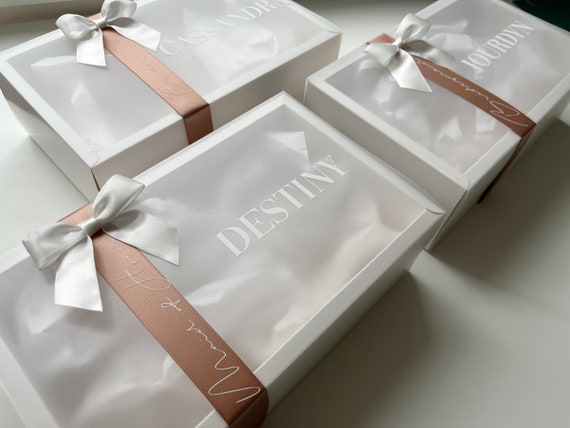 Personalized Empty Gift Boxes For Bridesmaid Proposal , Custom Bridal Party Gift Boxes